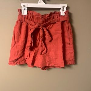 Flowy orange shorts